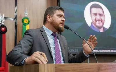Vereador Jamerson Ferreira critica possível interferência política em Hospitais de Patos